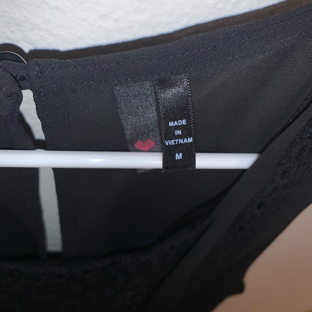 Black Sleeveless Dress